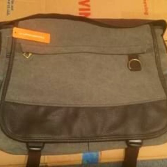 Messenger/Cross-body Bag - BRAND NEW